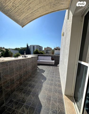 ברל כצנלסון 