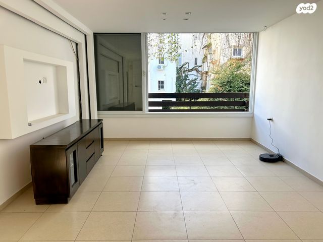 הרצליה הצעירה