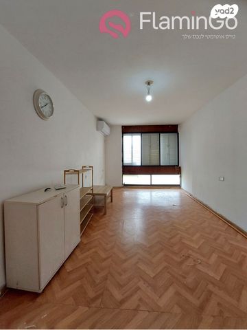 דירה, שדרות הנשיא טרומן 16, קרית חיים מערבית, חיפה