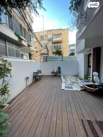 דירת גן, זמנהוף, הצפון הישן - דרום, תל אביב יפו