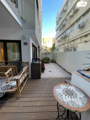 דירת גן, זמנהוף, הצפון הישן - דרום, תל אביב יפו