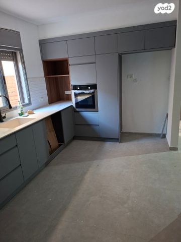 דירת גן, מזכרת בתיה