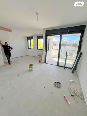 דירה, אוסטשינסקי, פועלים א, כפר סבא