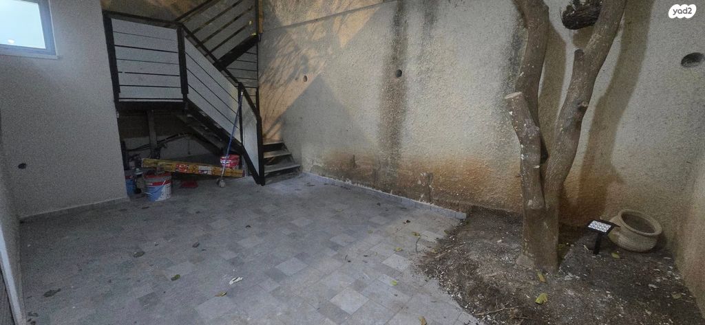 דירת גן, הפסגה, כתף, כרמיאל