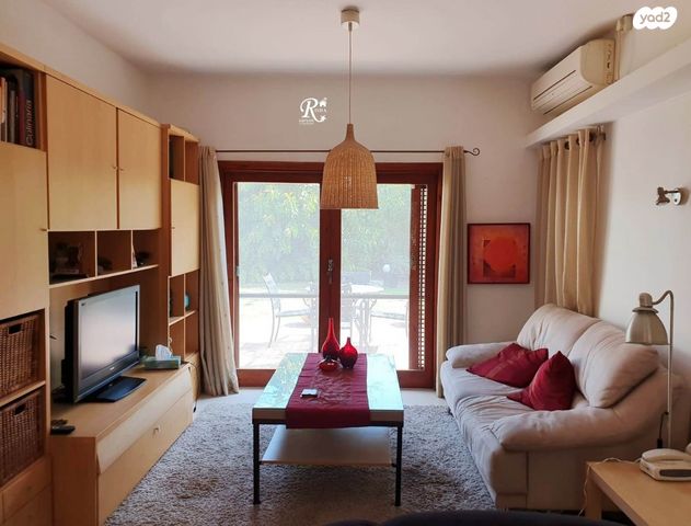 בית פרטי/ קוטג', סביון