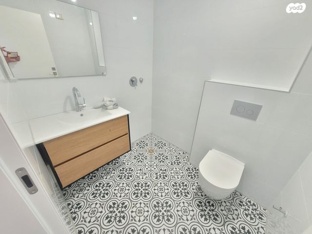 דירה, תוצרת הארץ, נחלת יצחק, תל אביב יפו