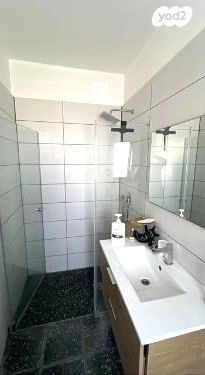 דירה, צומת סביון, קרית אונו