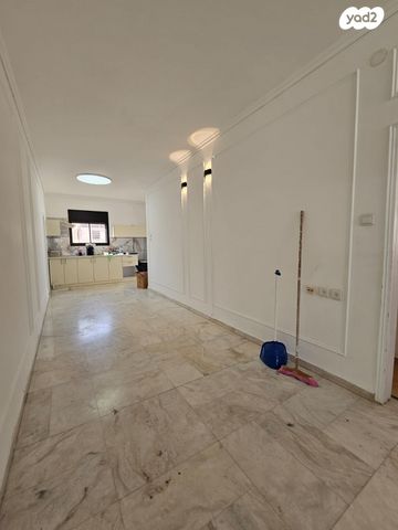 דירה, ההגנה 28, מוצקין הותיקה, קרית מוצקין