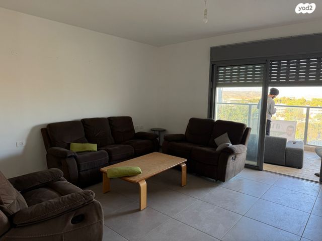 דירה, יפה נוף 16, אריאל