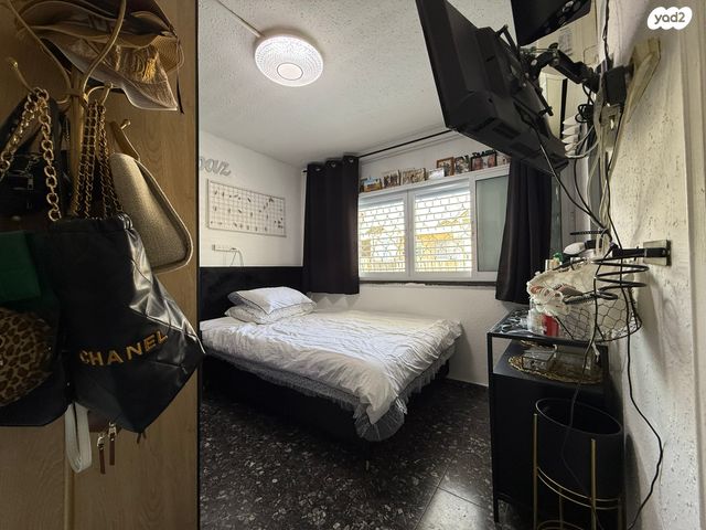 דירה, שדרות רש"י, המייסדים, קרית מלאכי