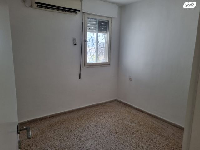 אריה מוצקין 