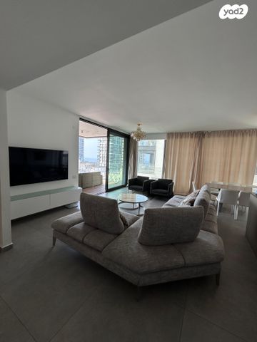 דירה, גאולה 14, כרם התימנים, תל אביב יפו