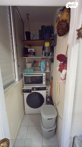 דירה, השר רבינוביץ 25, אזור תעשיה, בת ים