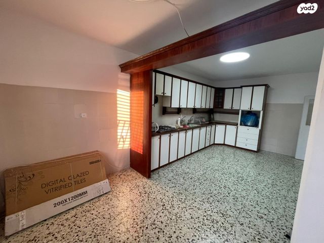 דירה, דיצה, נווה עמל, הרצליה