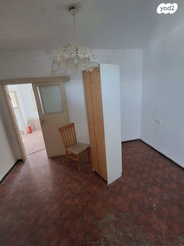 דירה, רבי עקיבא 10, רסקו ב', חולון