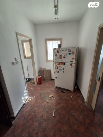 דירה, רבי עקיבא 10, רסקו ב', חולון