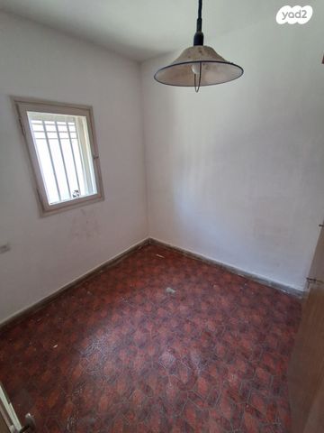 דירה, רבי עקיבא 10, רסקו ב', חולון