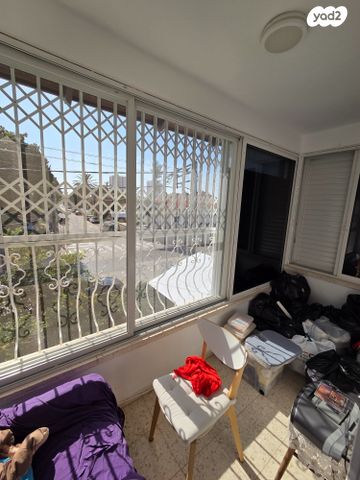 דירה, רש"י, שלמה, חדרה