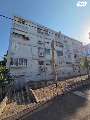 דירה, שבטי ישראל 28, קרית חיים מזרחית, חיפה