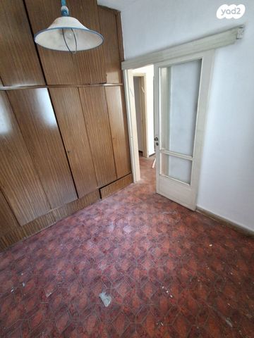 דירה, רבי עקיבא 10, רסקו ב', חולון