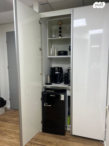 משרדים, שדרות ירושלים 18, הקריה מע"ר, אשדוד