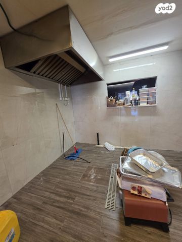 חנויות/ שטח מסחרי, מרכז העיר, עפולה