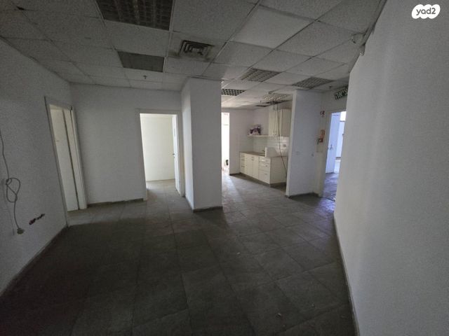 מבני תעשיה, אשלגן 10, קרית גת