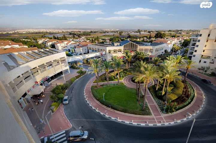 חנויות/ שטח מסחרי, דרך לב השרון, צורן, קדימה צורן