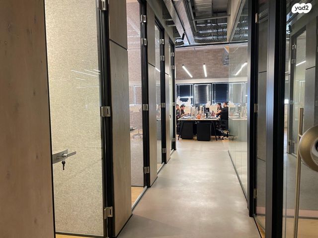 משרדים, ביצרון ורמת ישראל, תל אביב יפו