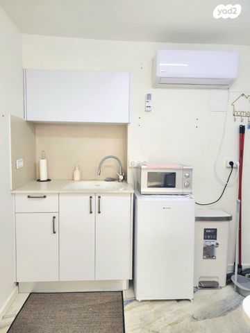 משרדים, כפר סבא