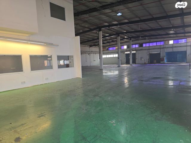 מבני תעשיה, אשלגן 10, קרית גת