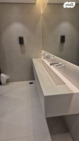 משרדים, באר יעקב