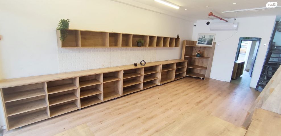 חנויות/ שטח מסחרי, דרך לב השרון, צורן, קדימה צורן