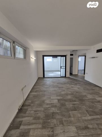 משרדים, נווה צדק, תל אביב יפו