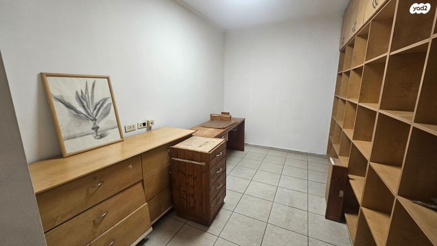 משרדים, גרשון ש"ץ, מונטיפיורי, הרכבת, תל אביב יפו