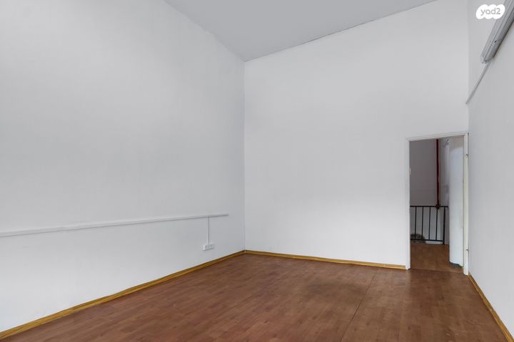 חנויות/ שטח מסחרי, דרך לב השרון, צורן, קדימה צורן