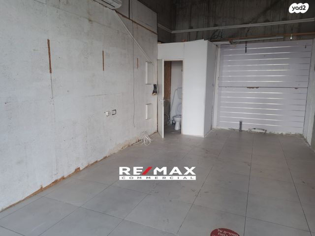 חנויות/ שטח מסחרי, חריש