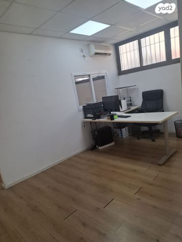 משרדים, המלאכה, אזור תעשיה יהלום, אור יהודה