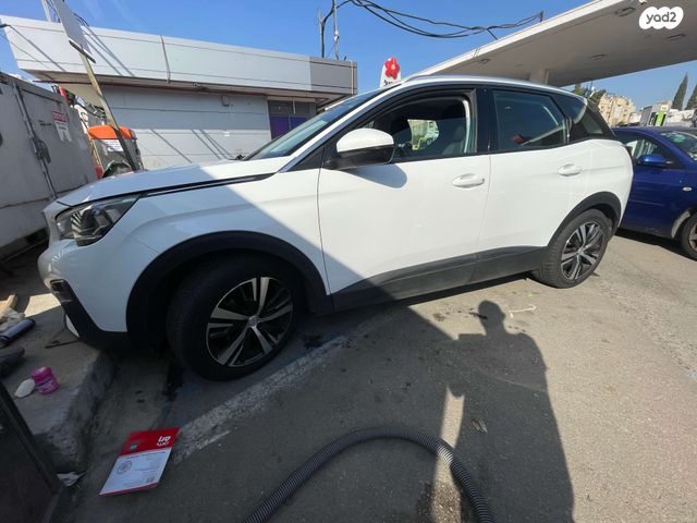 מודעת רכב פיג'ו 3008