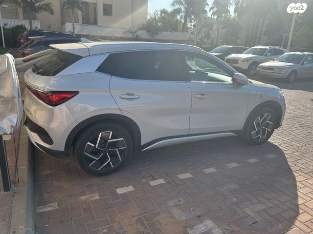 מודעת רכב בי.ווי.די אטו 3