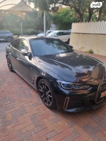 מודעת רכב ב מ וו i4