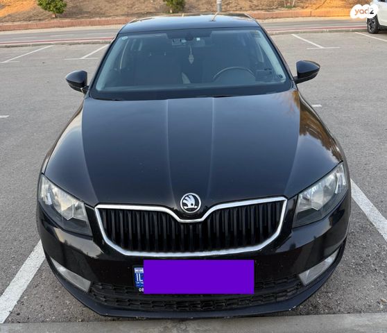 סקודה אוקטביה