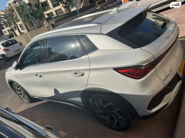 בי.ווי.די אטו 3