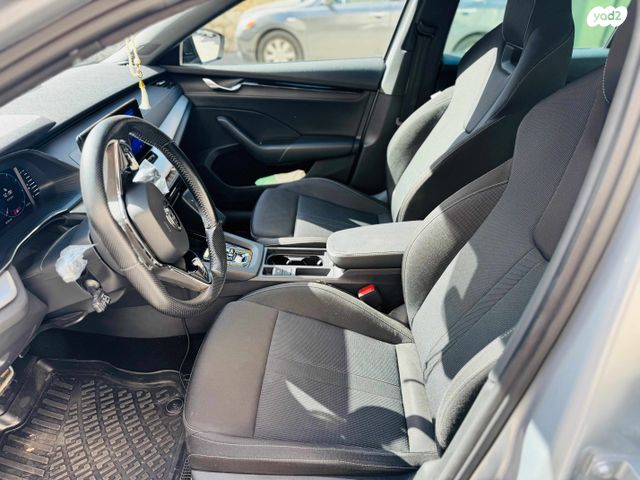 סקודה אוקטביה