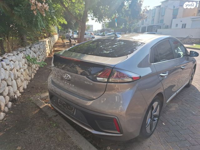 מודעת רכב יונדאי איוניק
