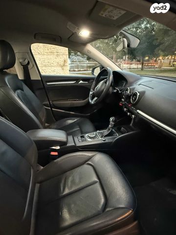 מודעת רכב אאודי A3