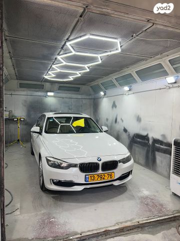 מודעת רכב ב מ וו סדרה 3