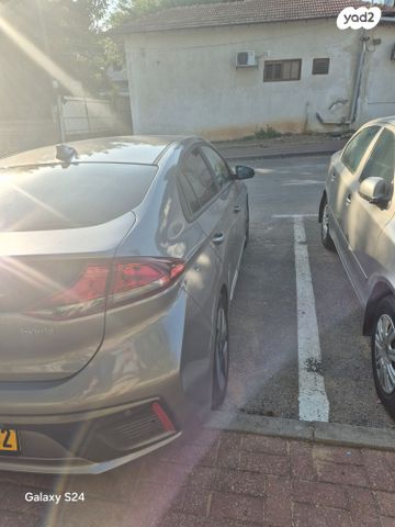 יונדאי איוניק