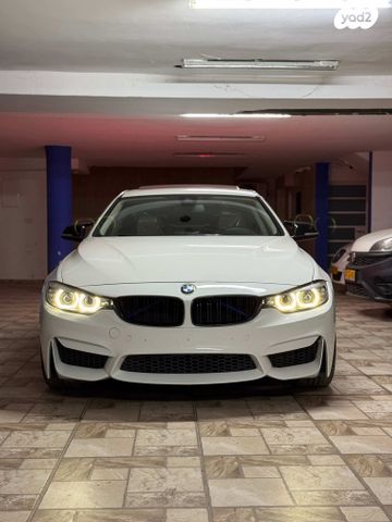 מודעת רכב ב מ וו סדרה 4