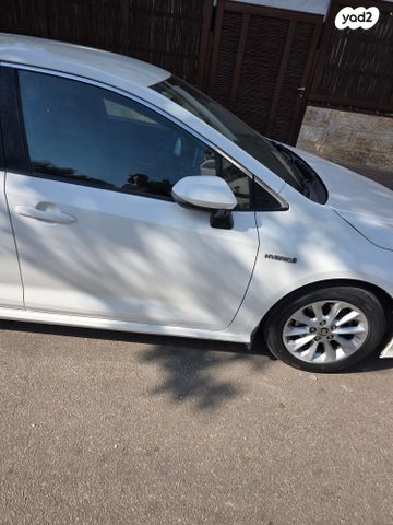 מודעת רכב טויוטה קורולה